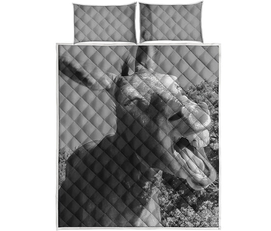 Black And White Funny Donkey Print Quilt Bed Set
