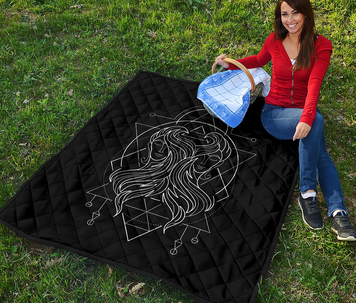 Black And White Gemini Sign Print Quilt