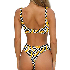 Black And White Geometric Banana Print Front Bow Tie Bikini