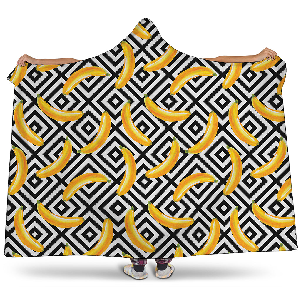 Black And White Geometric Banana Print Hooded Blanket