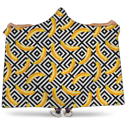 Black And White Geometric Banana Print Hooded Blanket