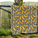 Black And White Geometric Banana Print Quilt