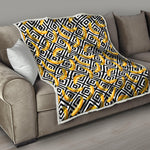 Black And White Geometric Banana Print Quilt