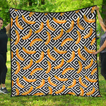 Black And White Geometric Banana Print Quilt