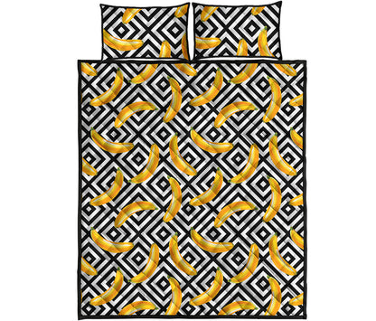 Black And White Geometric Banana Print Quilt Bed Set