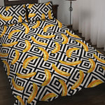 Black And White Geometric Banana Print Quilt Bed Set