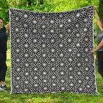Black And White Geometric Floral Print Quilt