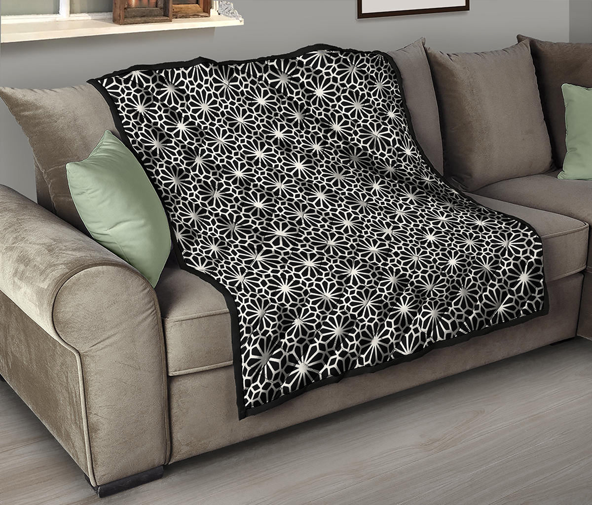 Black And White Geometric Floral Print Quilt