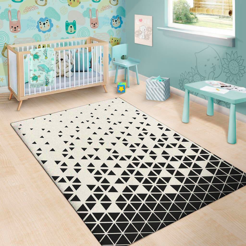 Black And White Geometric Pattern Print Area Rug