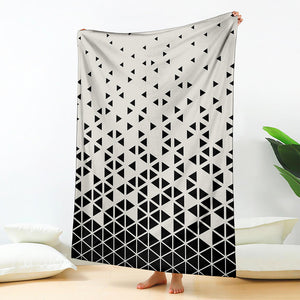 Black And White Geometric Pattern Print Blanket