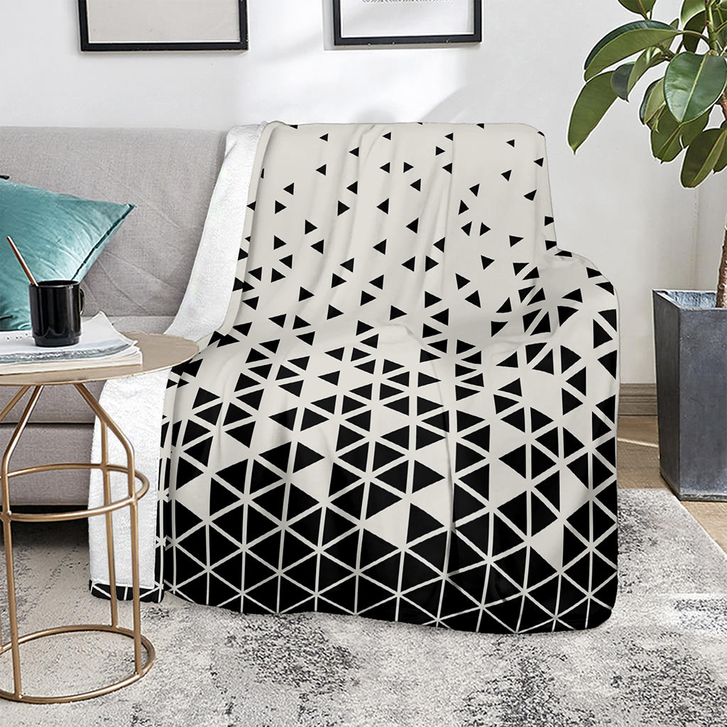 Black And White Geometric Pattern Print Blanket