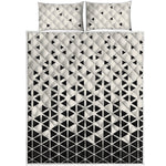 Black And White Geometric Pattern Print Quilt Bed Set