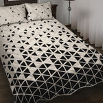 Black And White Geometric Pattern Print Quilt Bed Set