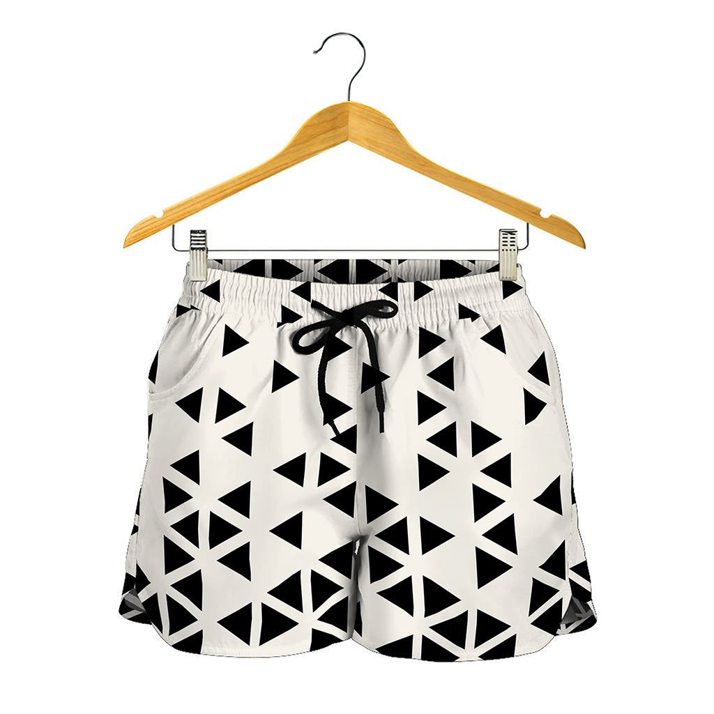 Black And White Geometric Pattern Print Women's Shorts