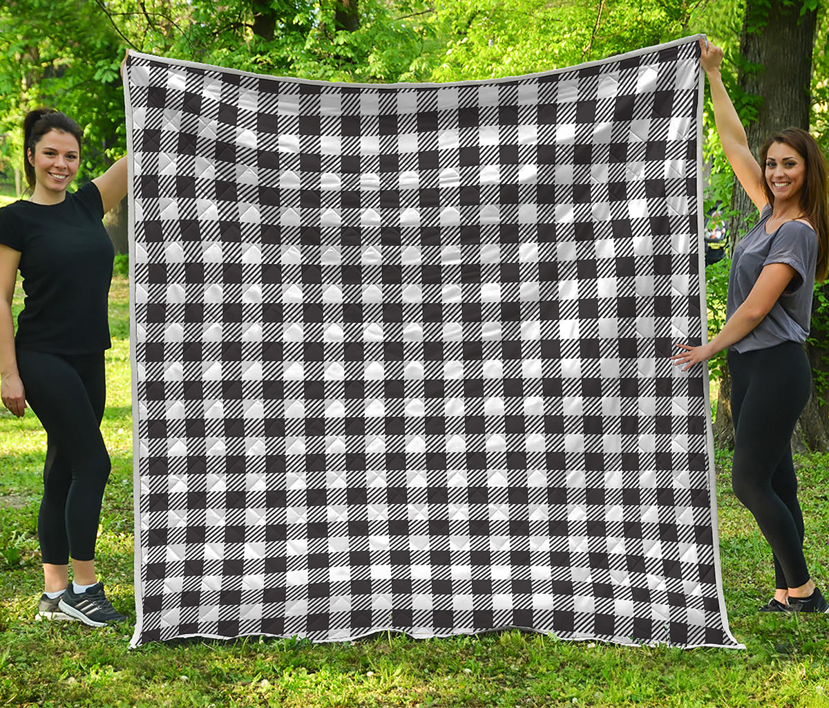 Black And White Gingham Pattern Print Quilt