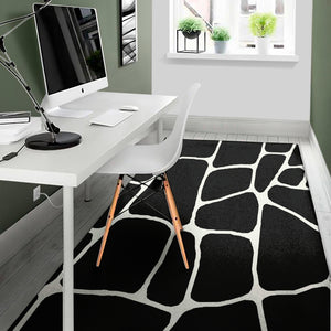 Black And White Giraffe Pattern Print Area Rug