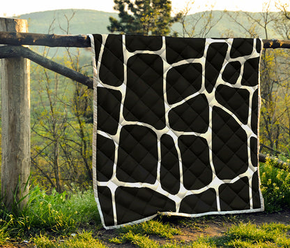 Black And White Giraffe Pattern Print Quilt