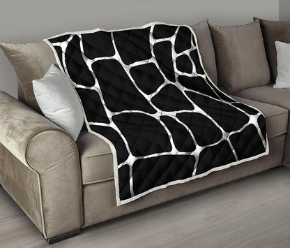 Black And White Giraffe Pattern Print Quilt