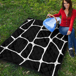 Black And White Giraffe Pattern Print Quilt