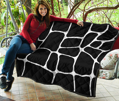 Black And White Giraffe Pattern Print Quilt