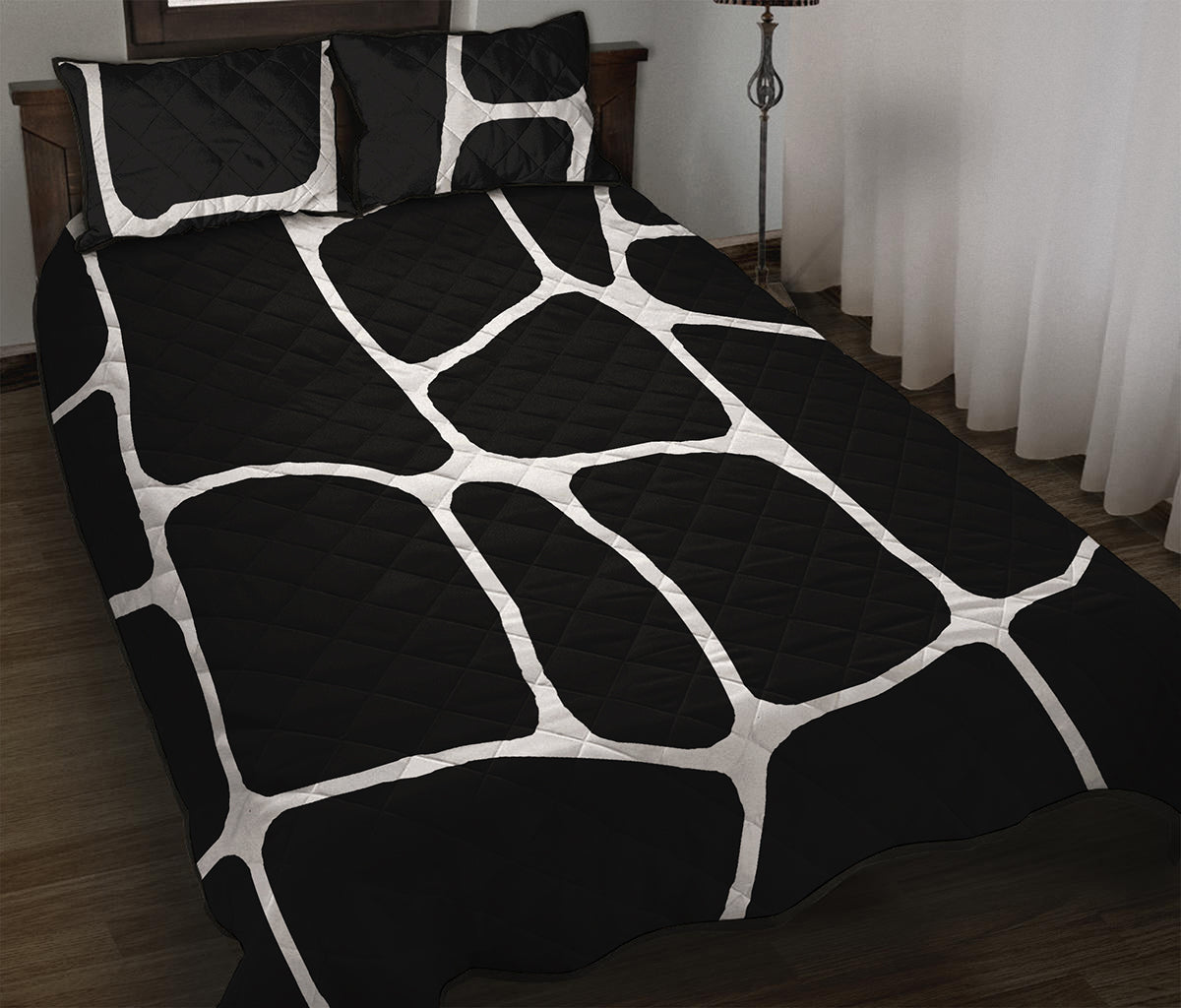 Black And White Giraffe Pattern Print Quilt Bed Set