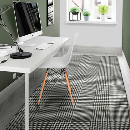 Black And White Glen Plaid Print Area Rug