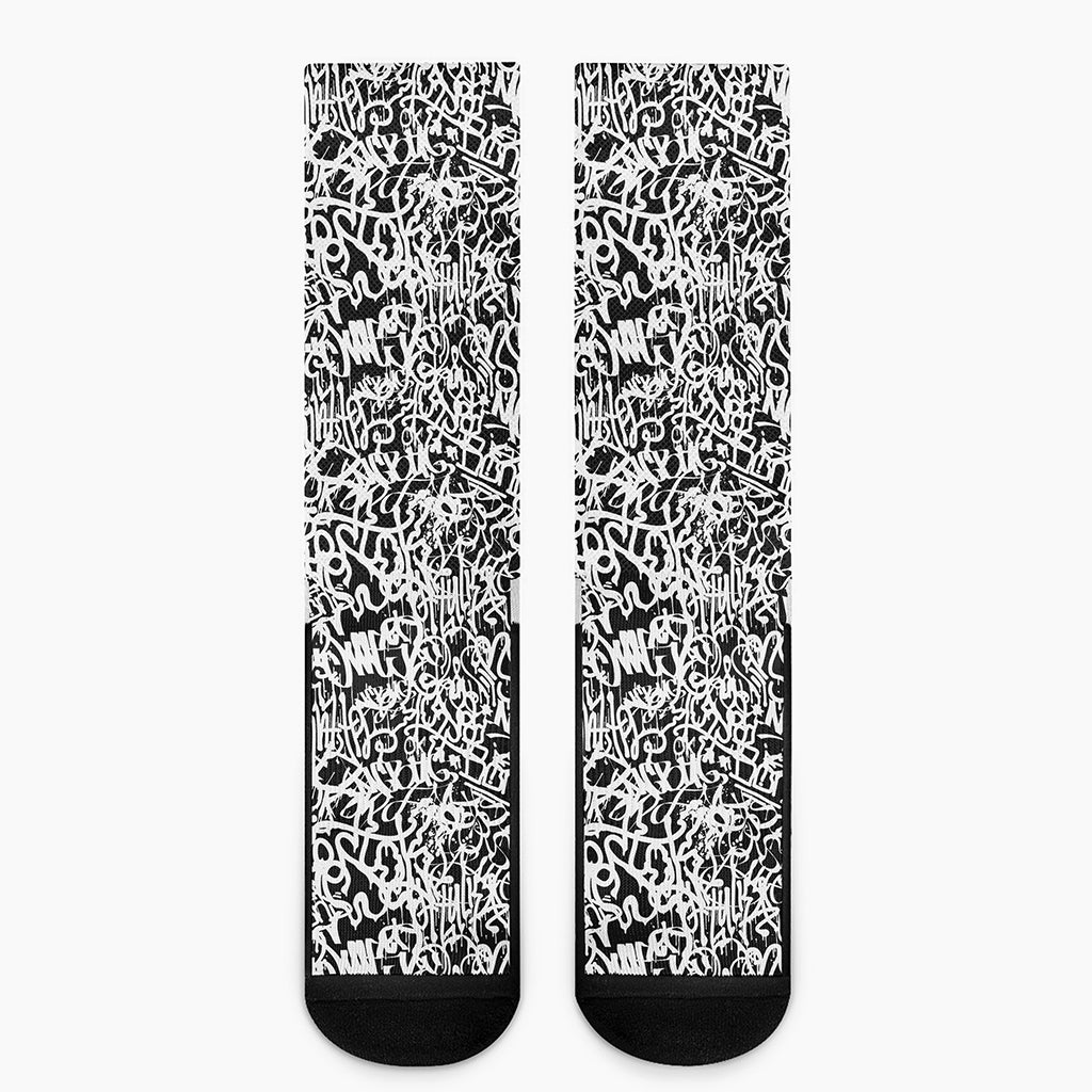 Black And White Graffiti Pattern Print Crew Socks