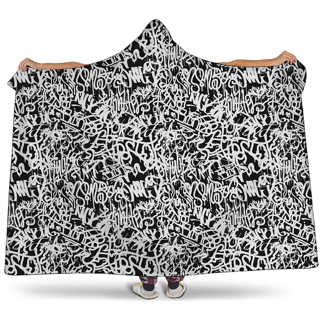 Black And White Graffiti Pattern Print Hooded Blanket