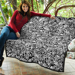 Black And White Graffiti Pattern Print Quilt