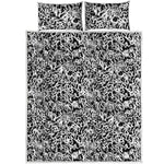 Black And White Graffiti Pattern Print Quilt Bed Set