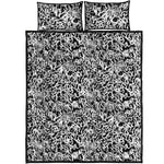 Black And White Graffiti Pattern Print Quilt Bed Set