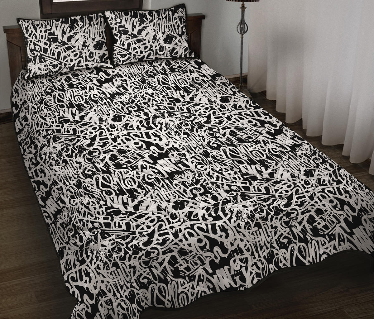 Black And White Graffiti Pattern Print Quilt Bed Set