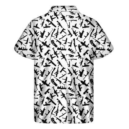 Black And White Guns Pattern Print Men's Short Sleeve Shirt