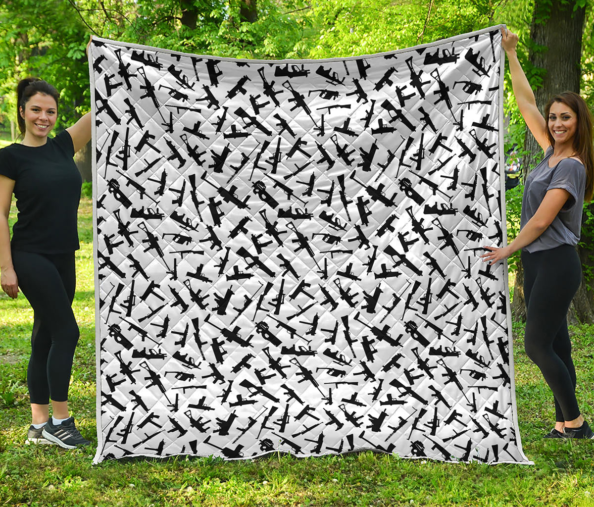 Black And White Guns Pattern Print Quilt