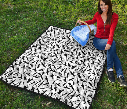 Black And White Guns Pattern Print Quilt