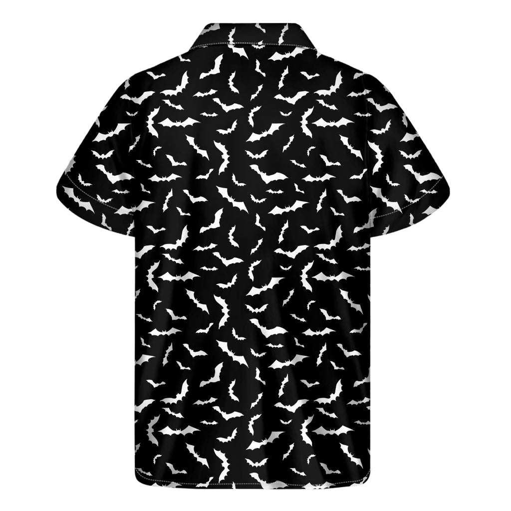 Black And White Halloween Bat Print Men's Short Sleeve Shirt