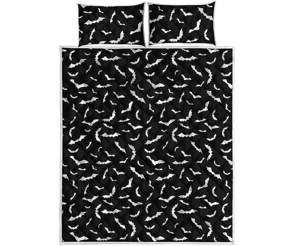 Black And White Halloween Bat Print Quilt Bed Set