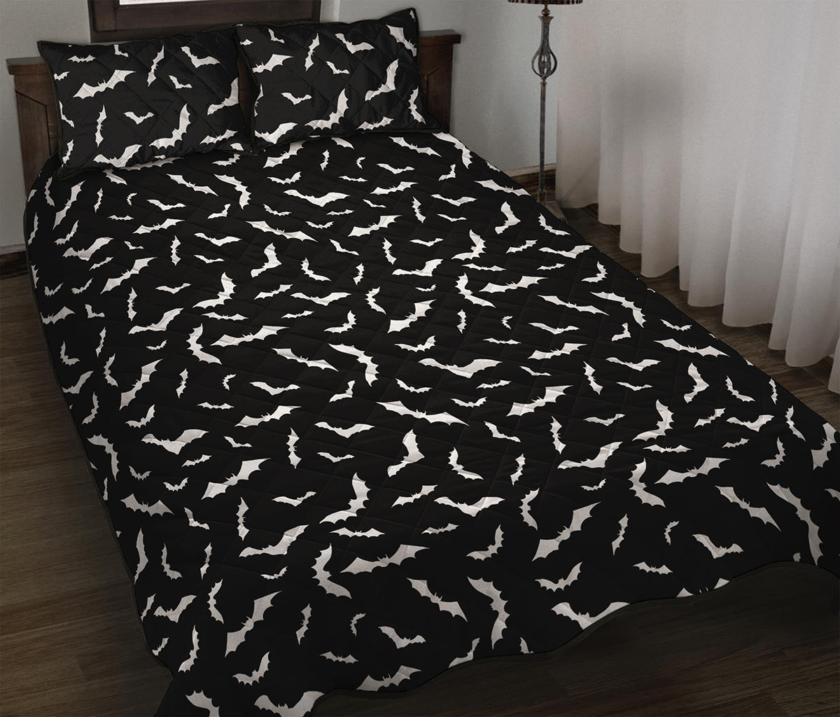 Black And White Halloween Bat Print Quilt Bed Set