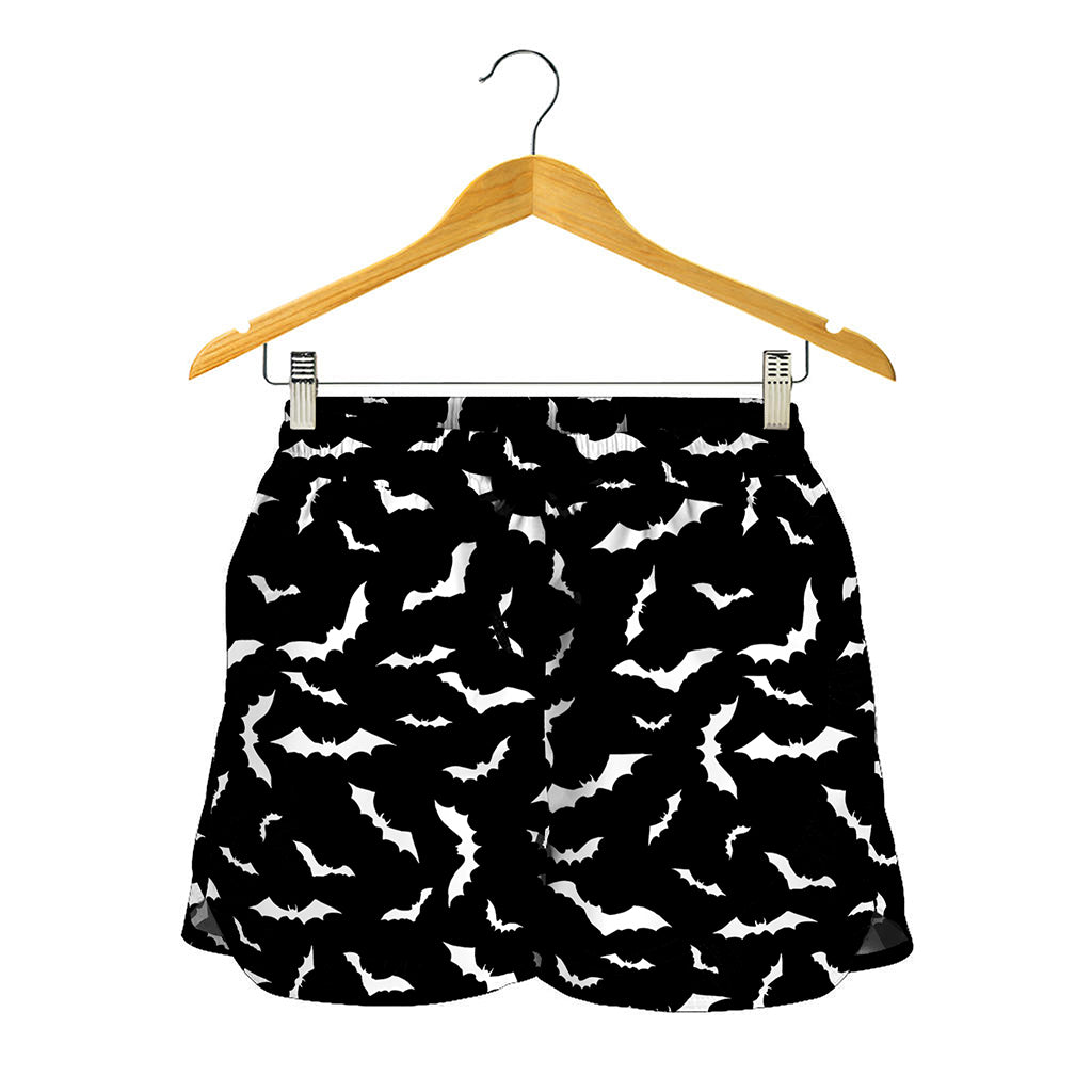 Black And White Halloween Bat Print Women's Shorts