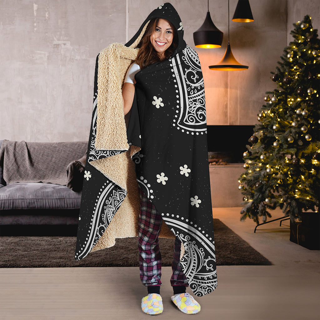 Black And White Hamsa Print Hooded Blanket