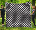 Black And White Heart Pattern Print Quilt