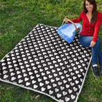 Black And White Heart Pattern Print Quilt