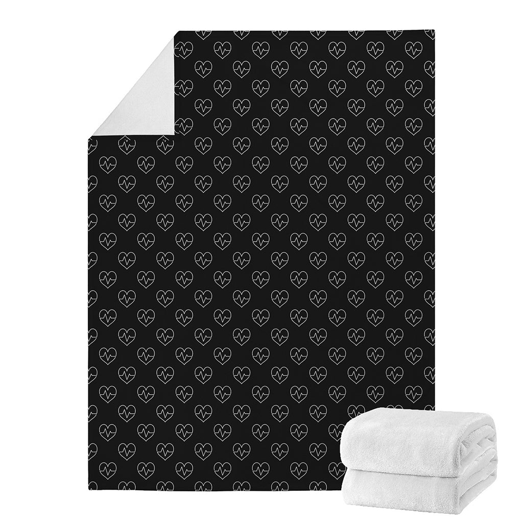 Black And White Heartbeat Pattern Print Blanket