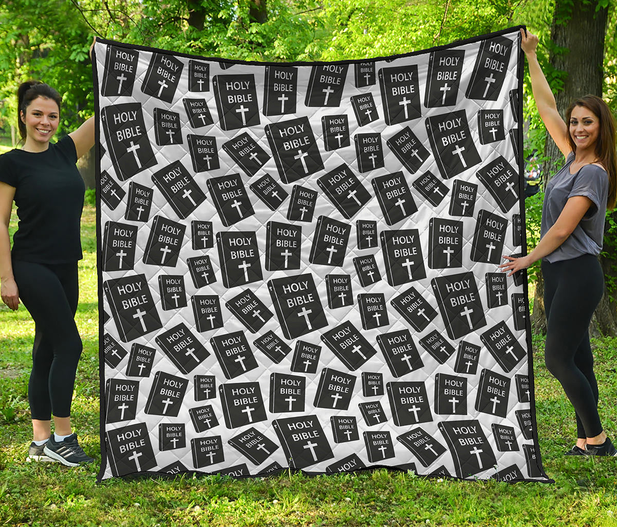 Black And White Holy Bible Pattern Print Quilt