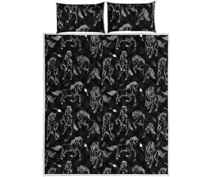Black And White Horse Pattern Print Quilt Bed Set