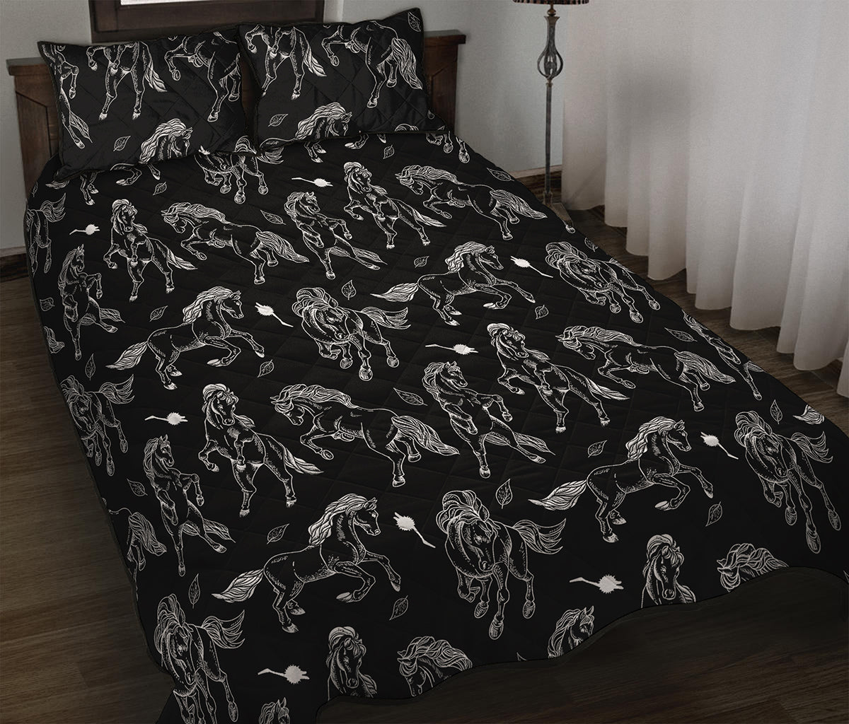 Black And White Horse Pattern Print Quilt Bed Set