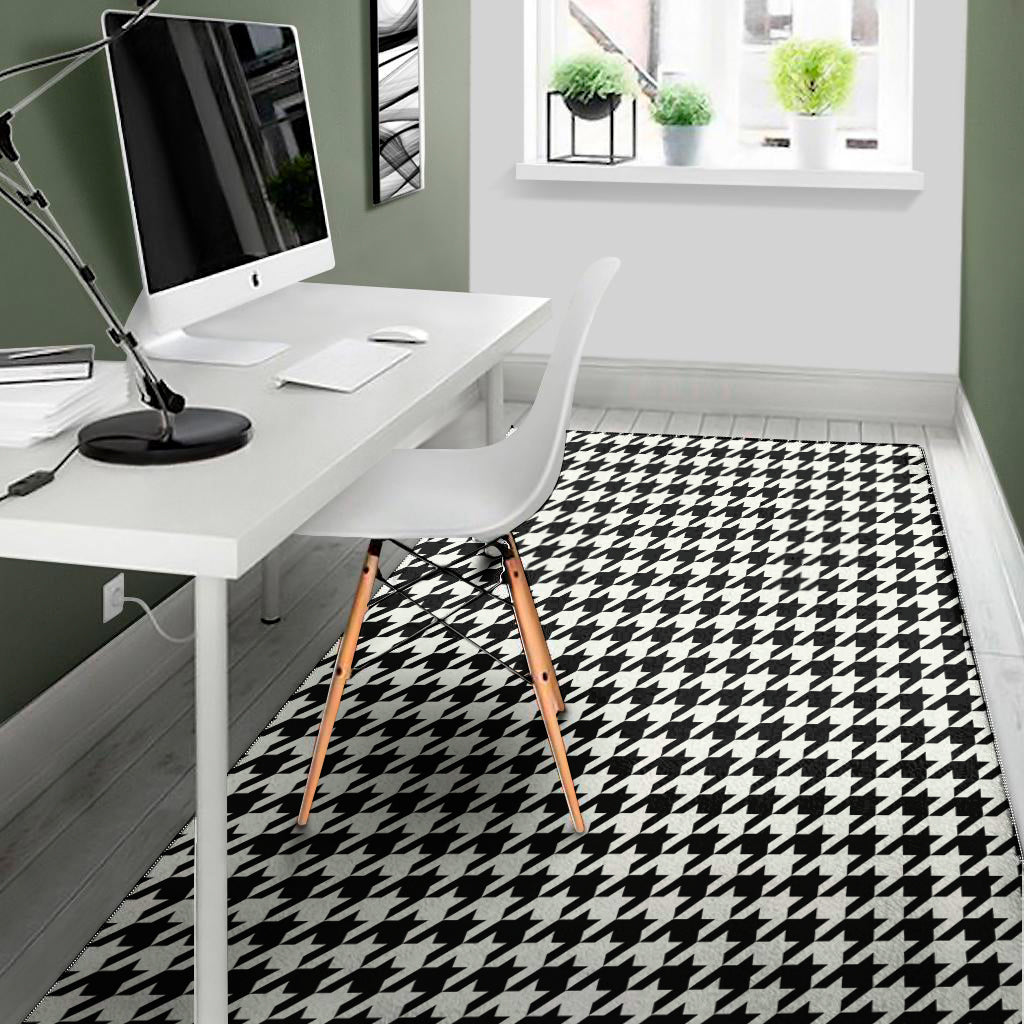 Black And White Houndstooth Print Area Rug