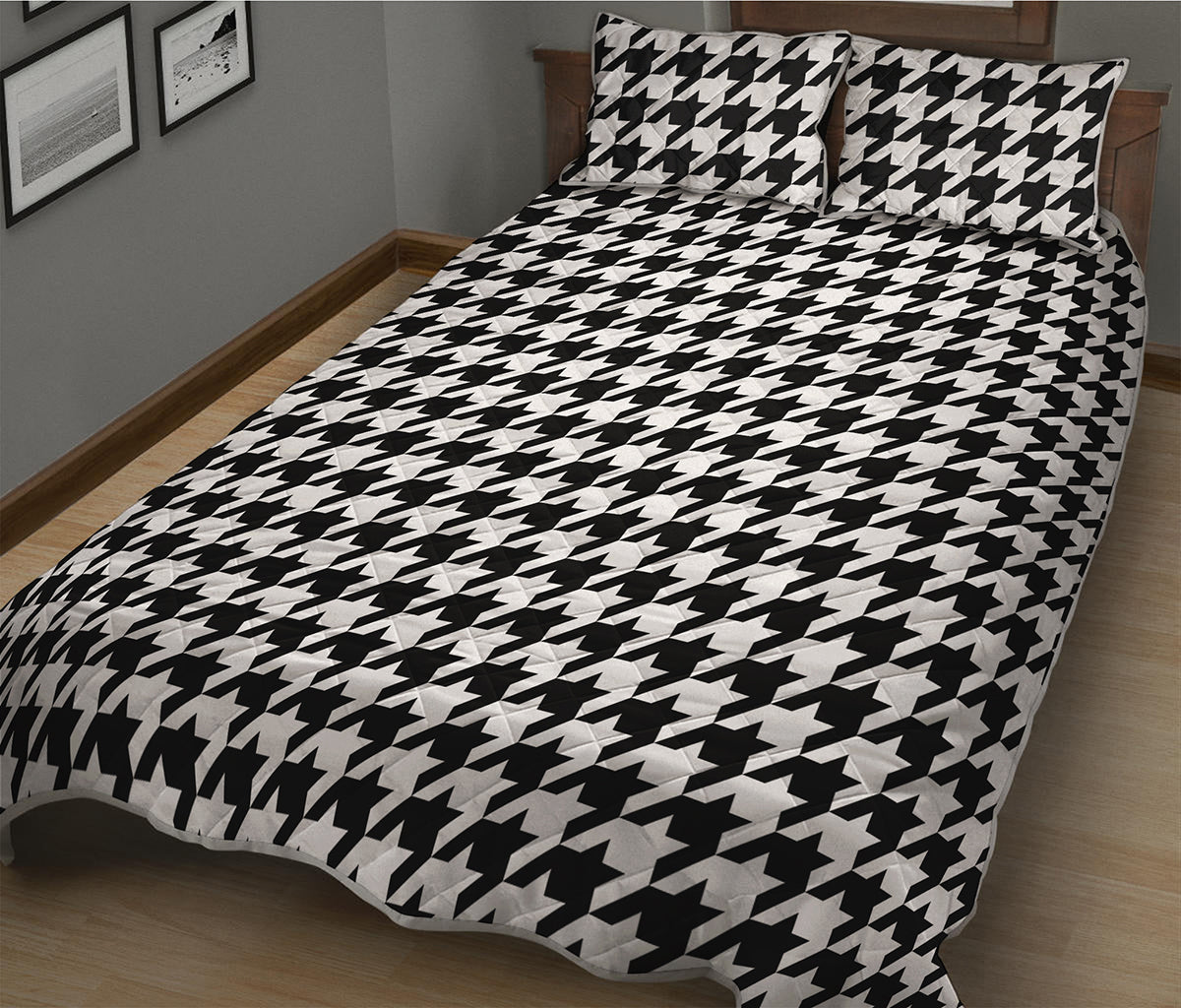 Black And White Houndstooth Print Quilt Bed Set