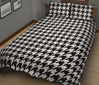 Black And White Houndstooth Print Quilt Bed Set