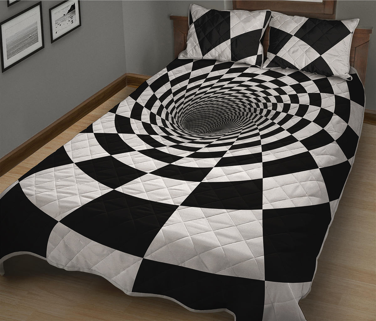 Black And White Hypnotic Illusion Print Quilt Bed Set